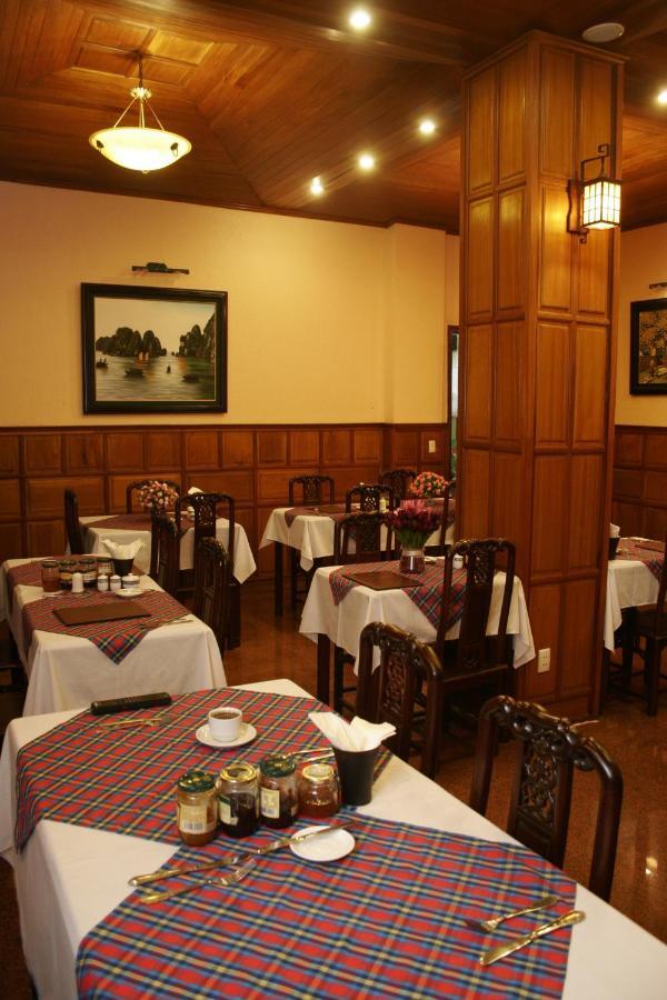 Lucky 2 Hotel & Travel Ханой Ресторан фото